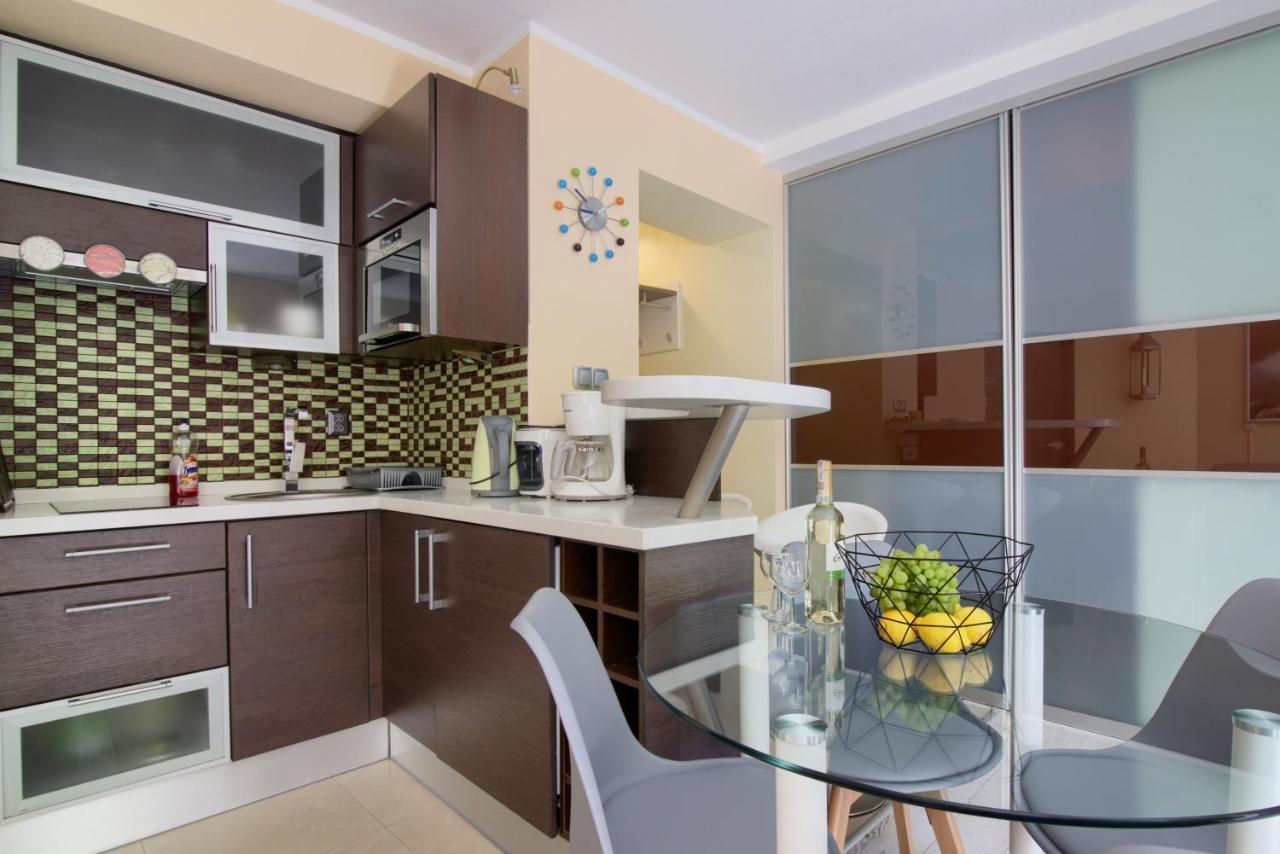 شقة Apartament Bursztyn 2 سفينويتشي المظهر الخارجي الصورة